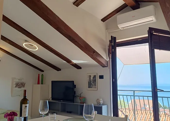 Apartamento Fenix - Stunning View, Great Location & Free Parking *