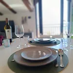 Daire Fenix - Stunning View, Great Location & Free Parking *